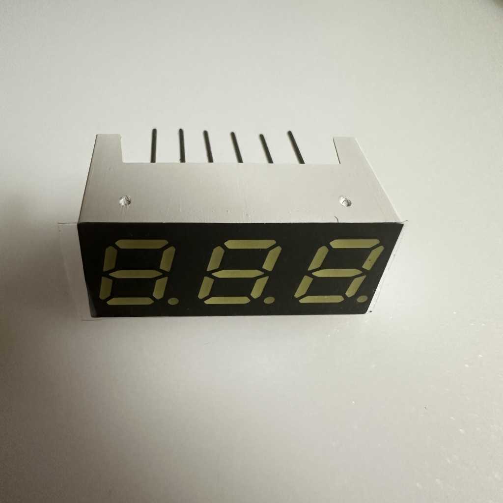 Écran LED blanc ultra brillant 7 mm, 3 chiffres, 7 segments, cathode commune, pour appareils électroménagers, hauteur 11,5 mm