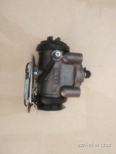 Self-Adjusting Rear Slave Cylinder