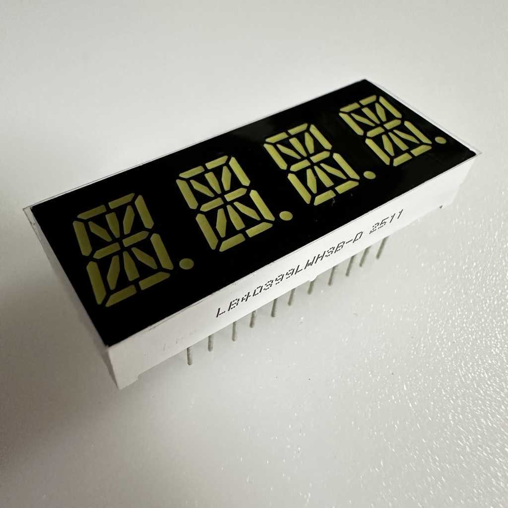 Affichage LED blanc ultra-brillant à 4 chiffres, 0,39 pouce, 16 segments, cathode commune, pour tableau de bord