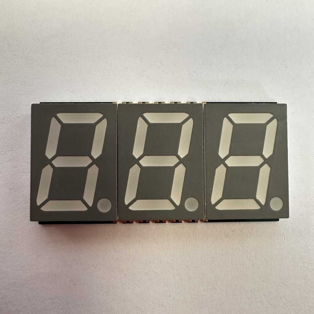 Ultra bright white SMD 7 Segment LED Display 3 Digit 14.2mm common cathode for Temperature Controller