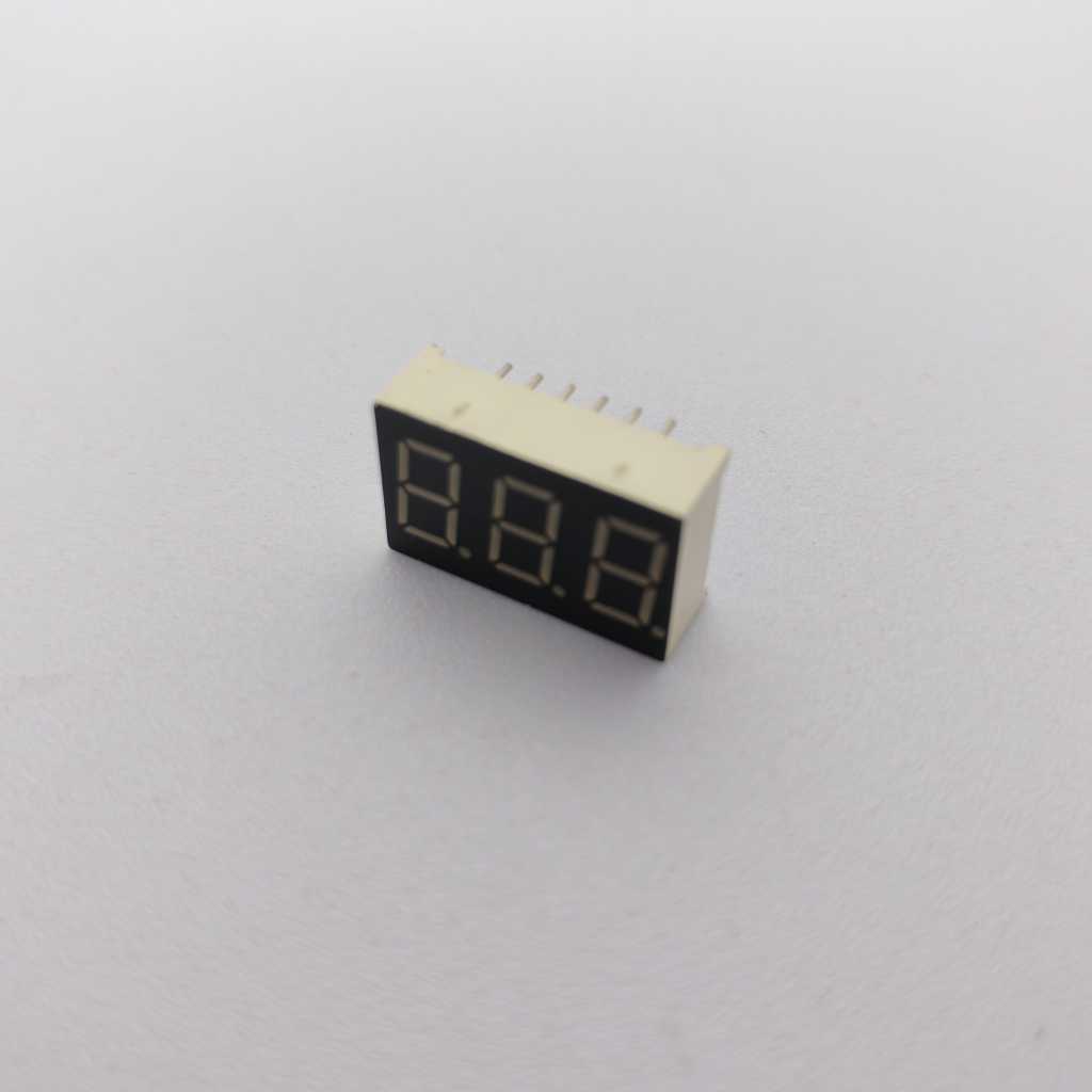 Màn hình LED 7 đoạn 3 chữ số màu đỏ 0,36" để chỉ báo nhiệt độ/độ ẩm