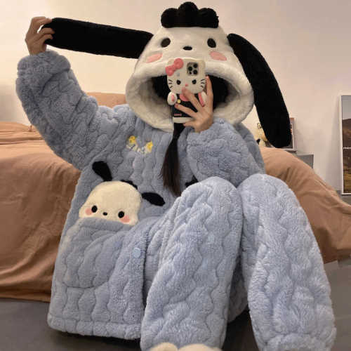 Bộ đồ ngủ mùa đông ấm áp có mũ trùm đầu dành cho nữ, chất liệu lông cừu dày dặn, mũ trùm đầu rộng, đồ mặc nhà riêng lẻ.