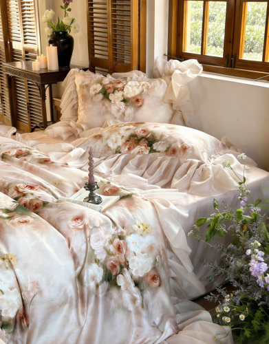 Bộ ga trải giường kiểu công chúa Pháp, chất liệu cotton Tencel 35% cotton 65% lyocell, đạt chuẩn loại A, thoáng mát.