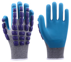 T5000 13G HPPE+Spandex+Nylon+Glass Fiber Liner ECO-Latex+Latex Dots Coated Gloves