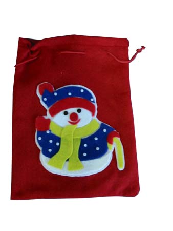 Christmas Gift Bag. Size:23*30cm 120pcs/0.037m3. NINGBO WELLMAX CO., LTD.