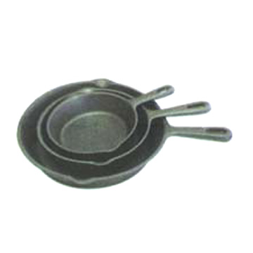 cast iron kitchenware 