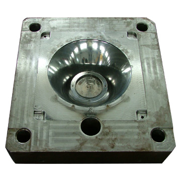 Die-Cast Lamp Part Mould