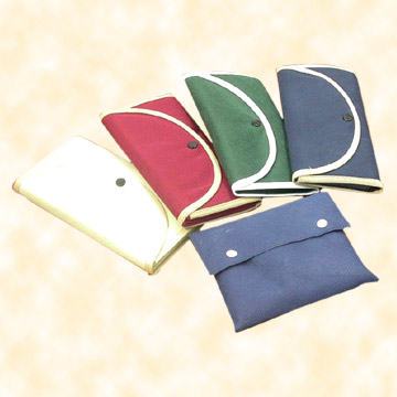 Non-Woven Purses