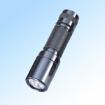 Aluminum LED flashlight