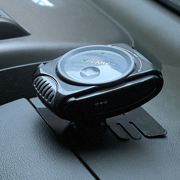 Car Ionizer with LED Flashlight