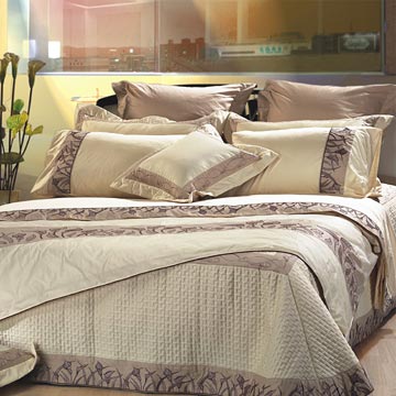 7-Piece Embroidered Bedding Set