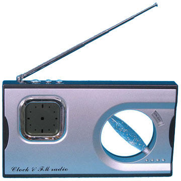 LCD Clock with Radio