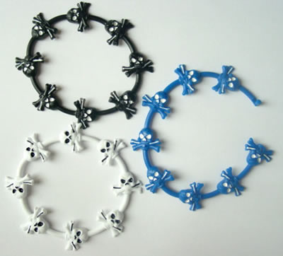 Plastic Bracelets (B81903)