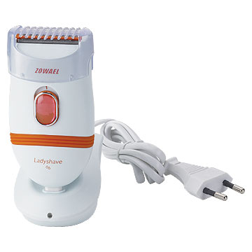 Battery-operated Dry Shaver 