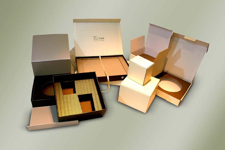 Brand Tailor Made Gift Boxes