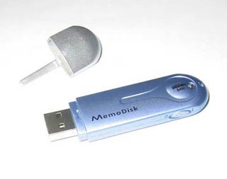 Compact USB Flash Disk