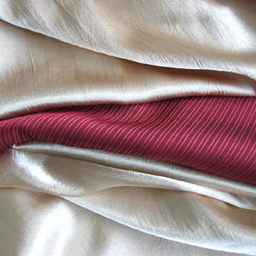 Satin cloth 