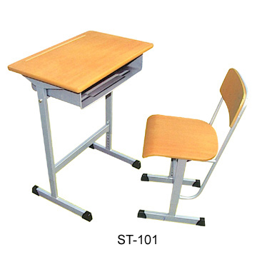 Single Desk and Chairs
