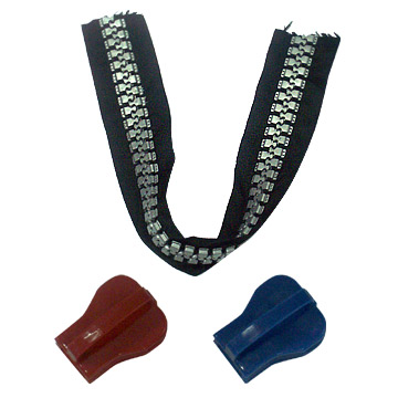 30# Plastic Zippers