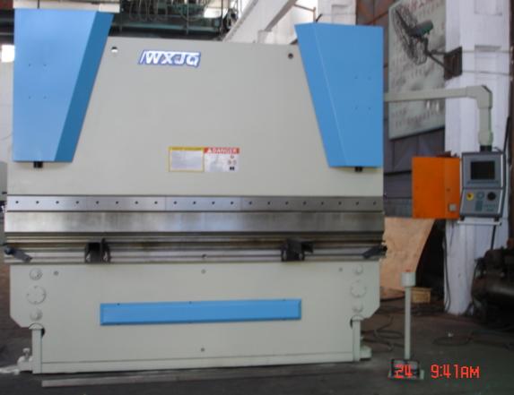 CNC hydraulic press brake