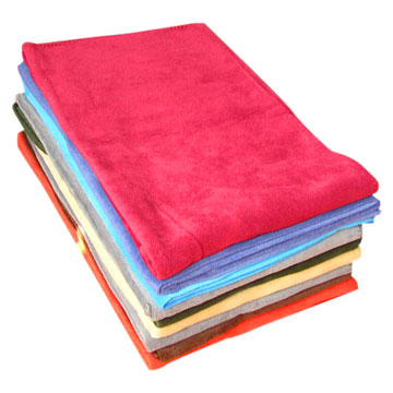 Screen-printed  polar fleece blanket 