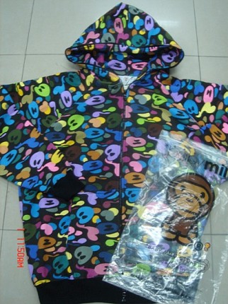 wholesale nike shoes,bbc,bape hoodies ,red monkey,evisu jacket,jeans