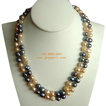 freshwater pearl necklace 