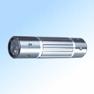 Aluminum LED flashlight