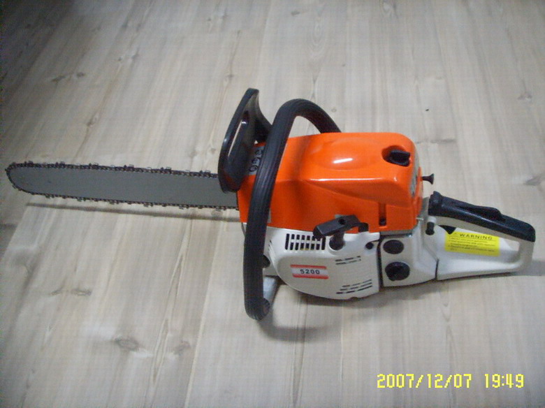 Sell gasoline/petrol Chain Saw--ST-YD52