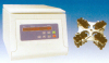 Low speed multiple-pipe urine dreg centrifuge