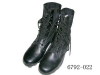 BLACK BOOT