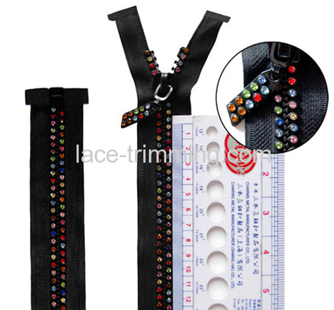 DIAMOND ZIPPER RAINBOW OPEN END