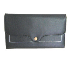 black wallet