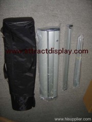 Motor roll up banner stand