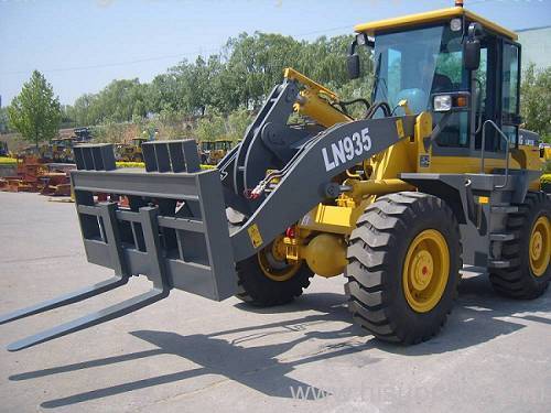 WHEEL LOADER with quick joint