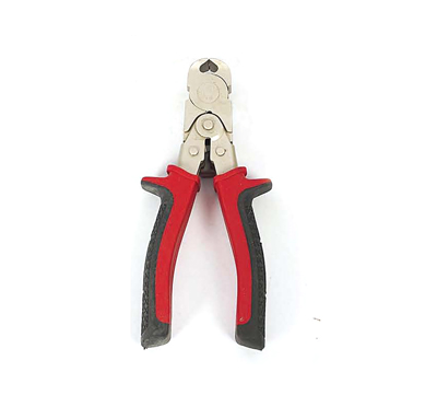 Pliers