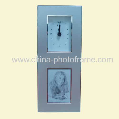 Photo Frame with Clock