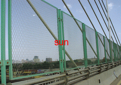 anti-throwing fence on bridge