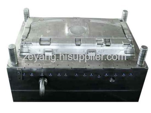 Plastic injection mould