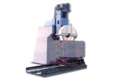 Multi-blade block cutting machine