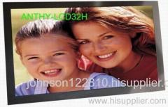 32 inches  LCD  media player with HDTV