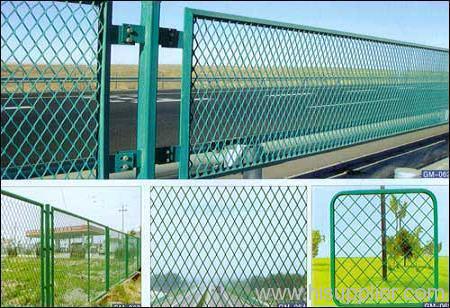 Express Highway Expanded Metal mesh Fencing