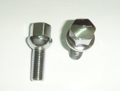 Wheel bolt