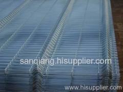 wire mesh fence