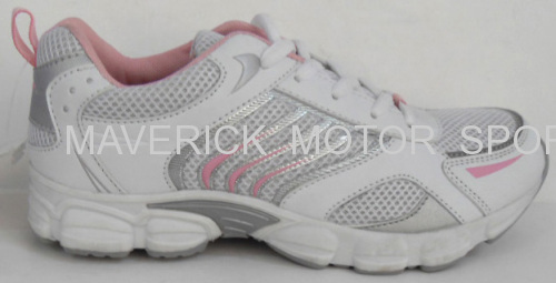 women jogging shoe