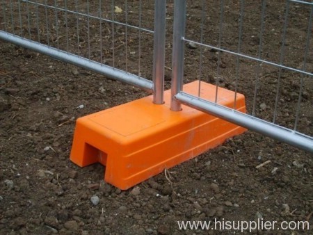 temporary fence feet