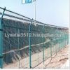 wire mesh fence