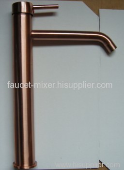 Single hole basin mixer