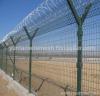 Welded Mesh Fence With Barbed Wires