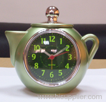 alarm clock， desk clock